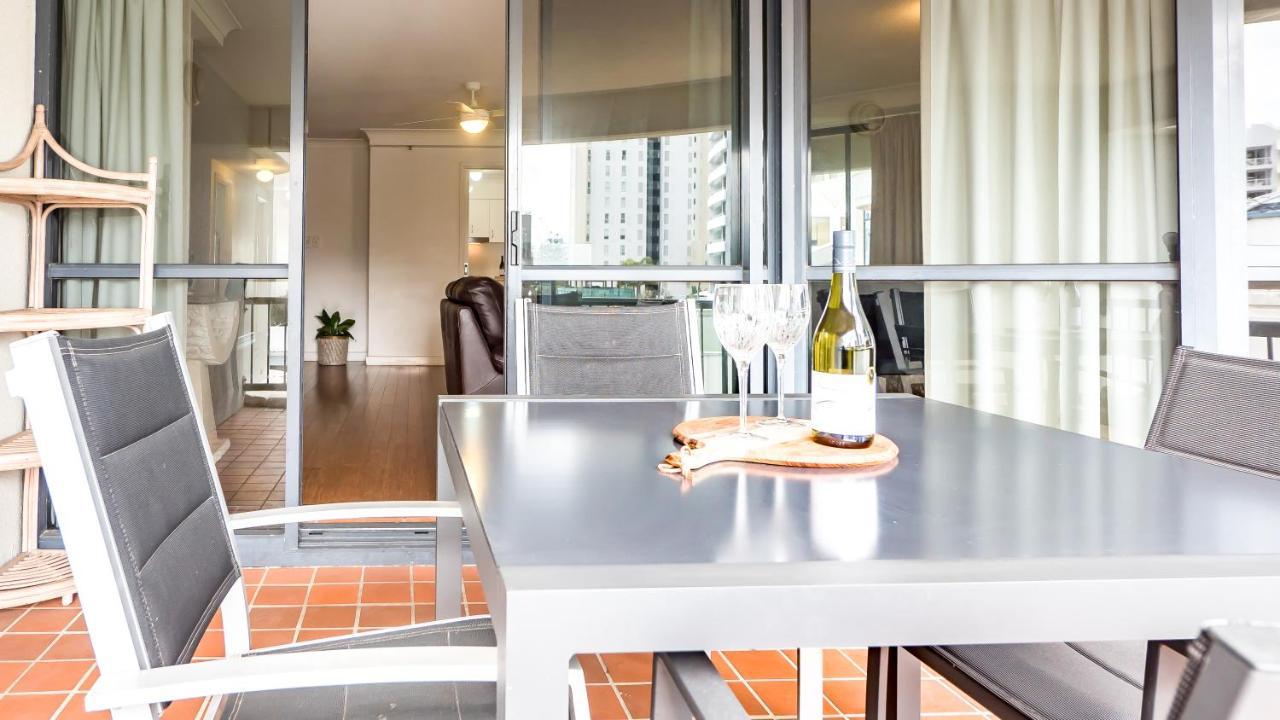 Victoria Square Apartments Gold Coast Dış mekan fotoğraf