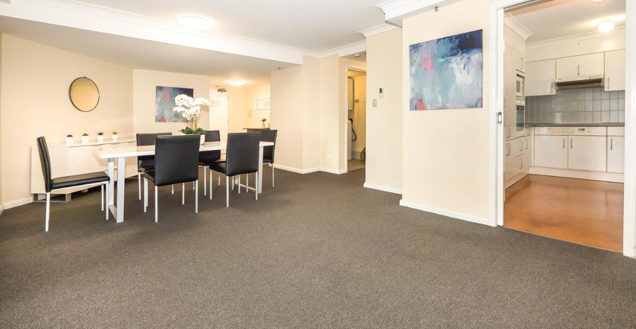 Victoria Square Apartments Gold Coast Dış mekan fotoğraf