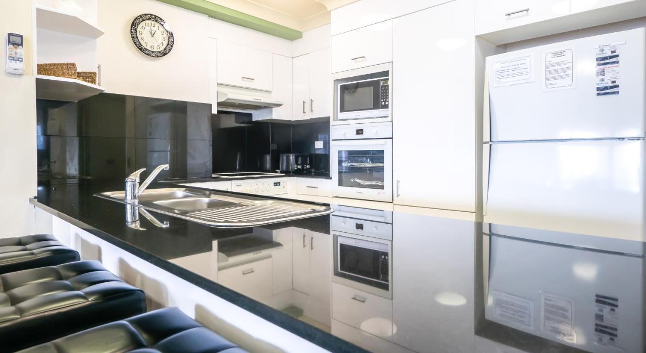 Victoria Square Apartments Gold Coast Dış mekan fotoğraf